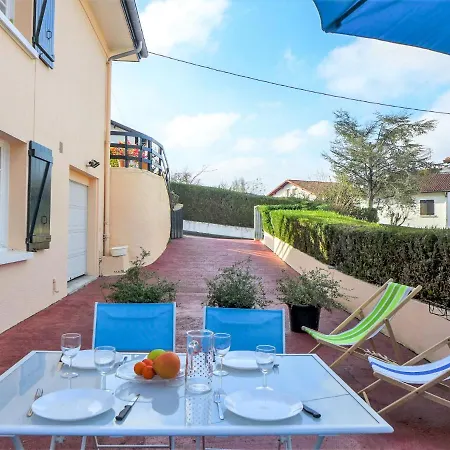 Apartment Eskualduna I By Interhome